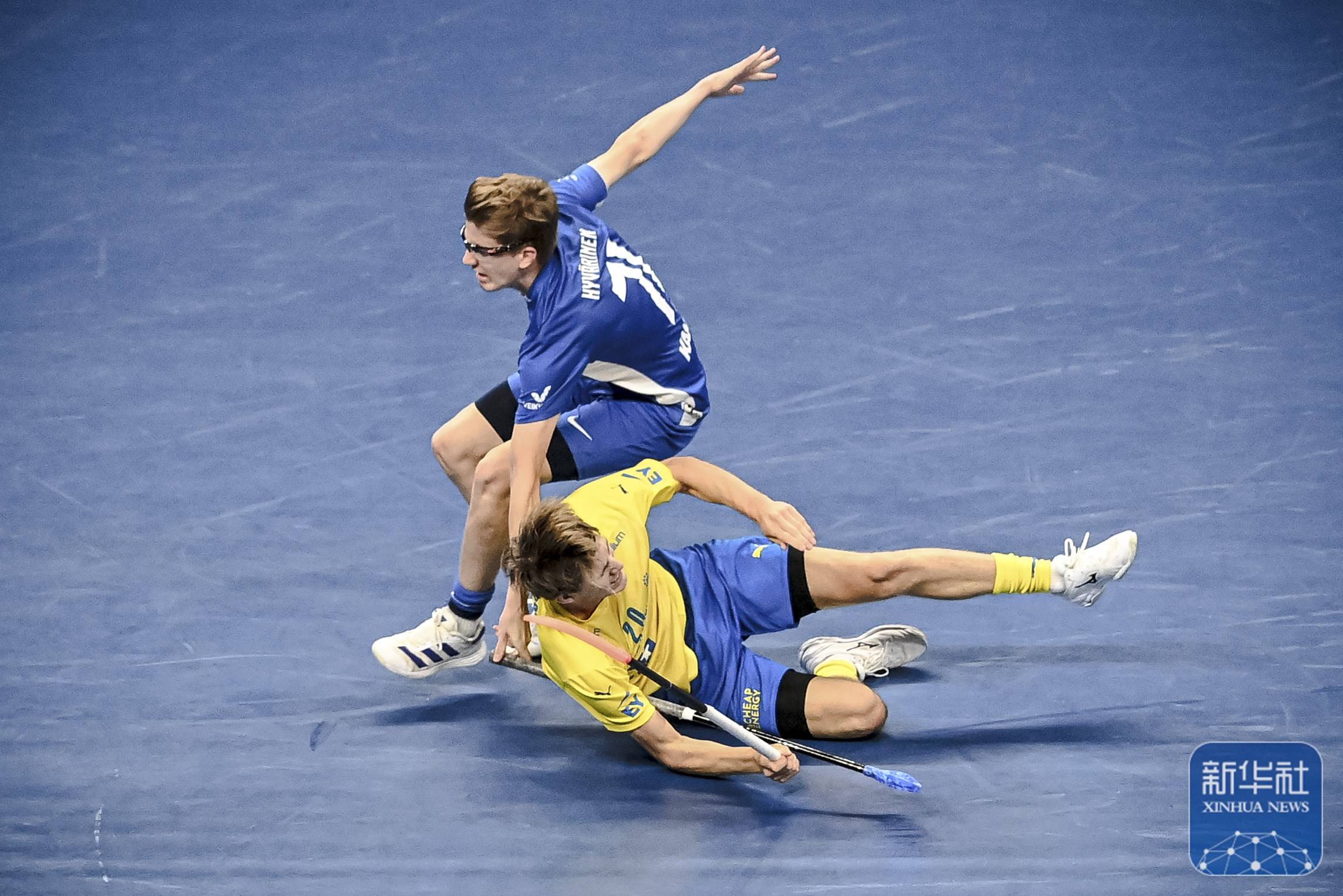 关于竞技体操比赛男子项目德国选手勇夺金牌的信息