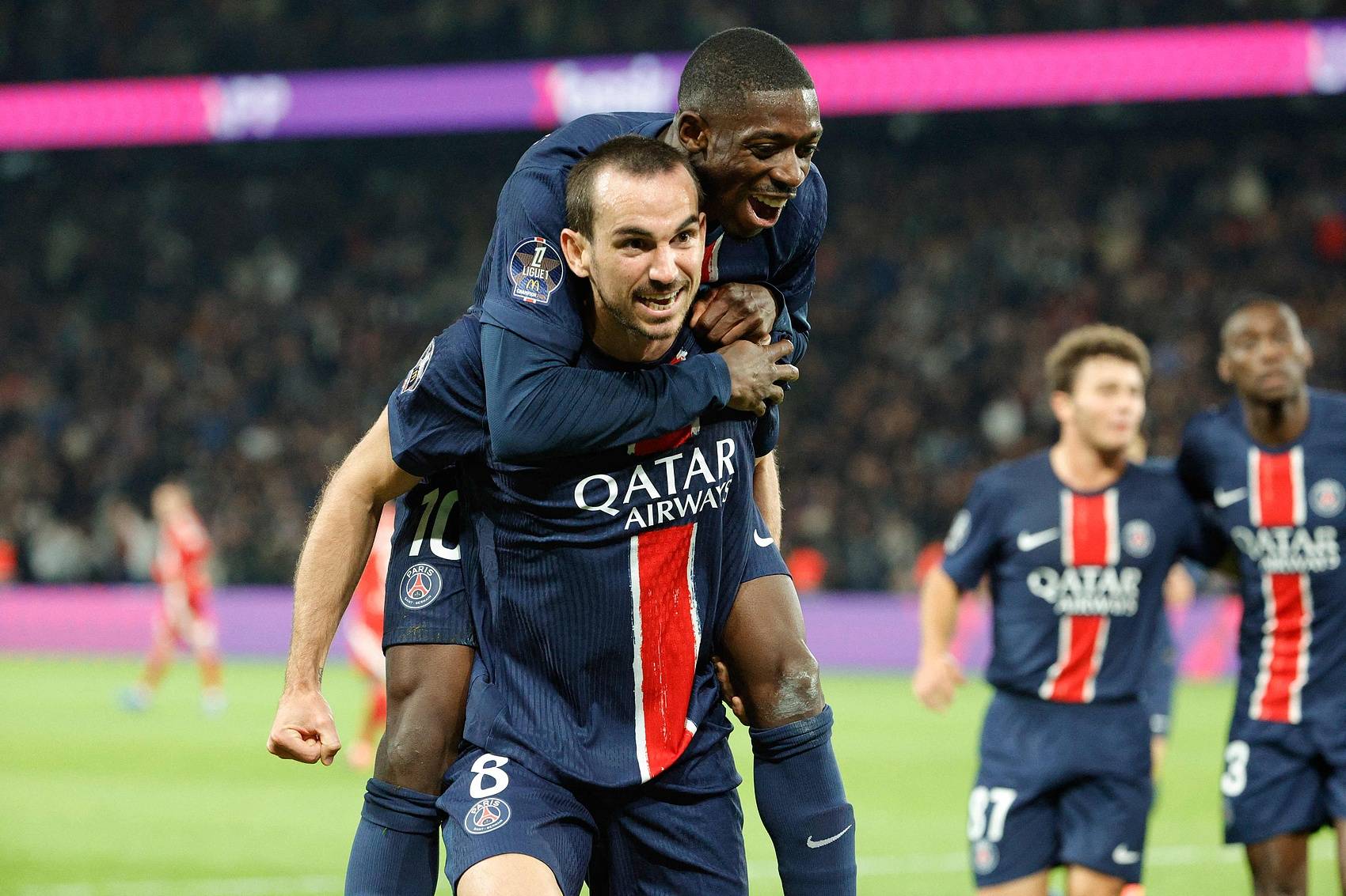 包含巴黎圣日耳曼签约新后卫,提升防守实力的词条 包含巴黎圣日耳曼签约新后卫,提升防守实力的词条