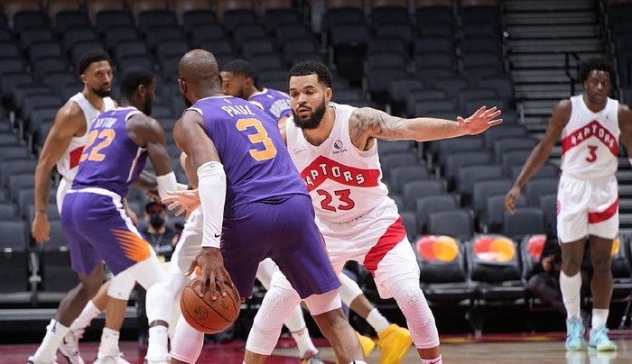 关于吉林队逆转上海队,保罗统治全场的信息 关于吉林队逆转上海队,保罗统治全场的信息